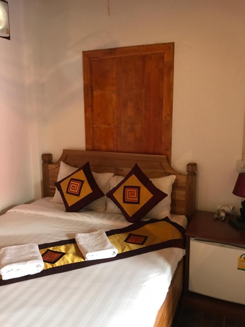 Little Freedom Friendlys Place Luang Prabang Exterior foto