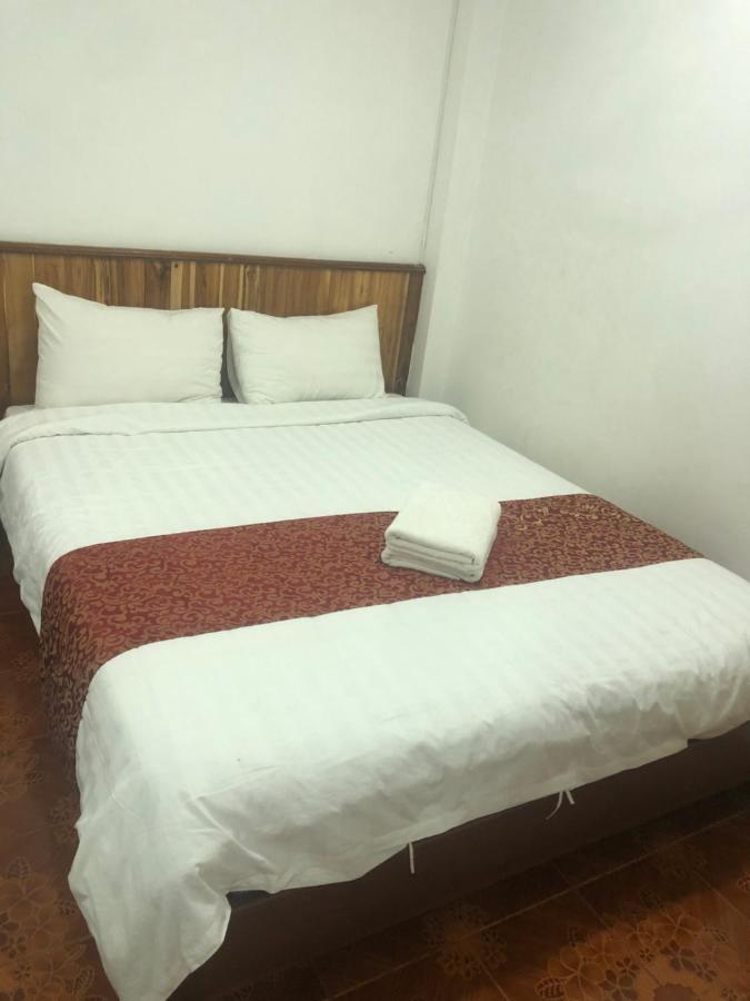 Little Freedom Friendlys Place Luang Prabang Exterior foto