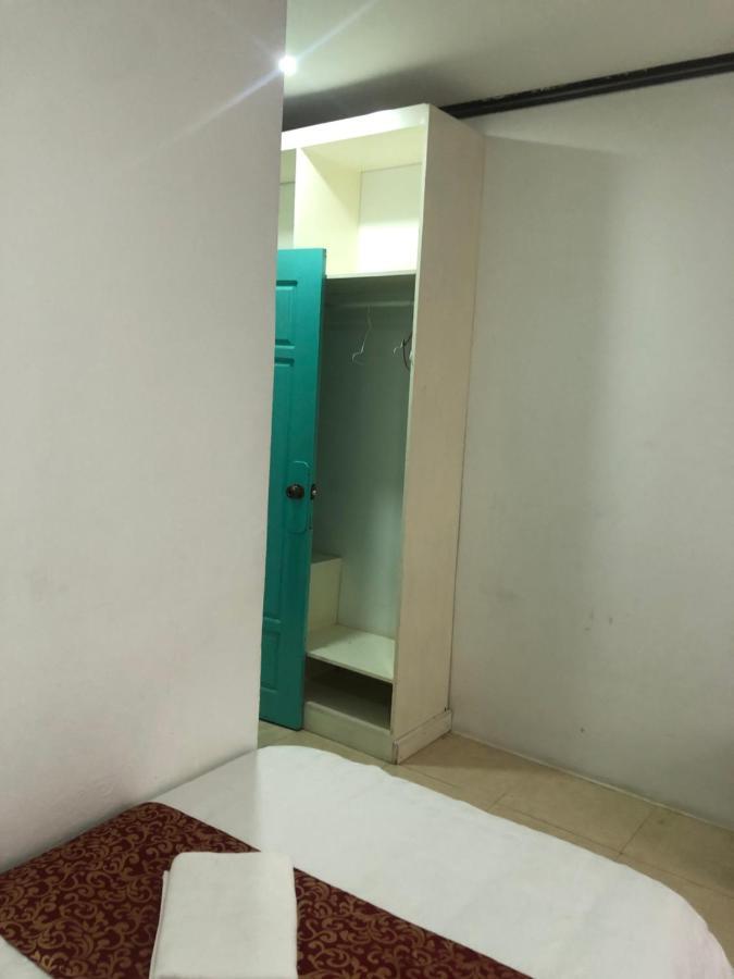 Little Freedom Friendlys Place Luang Prabang Exterior foto