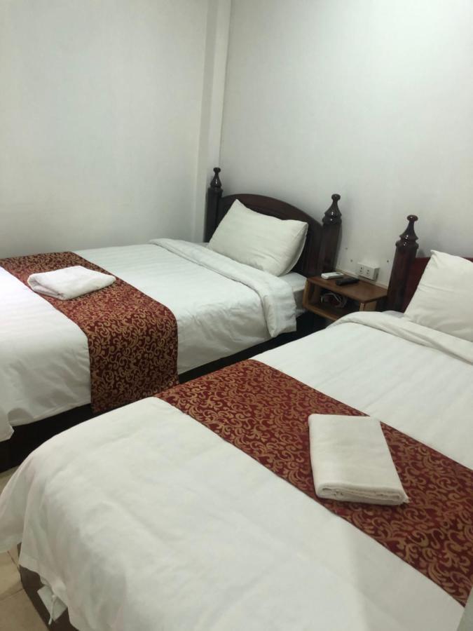 Little Freedom Friendlys Place Luang Prabang Exterior foto